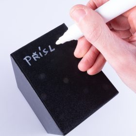 Značkovač permanent BÍLÝ 4