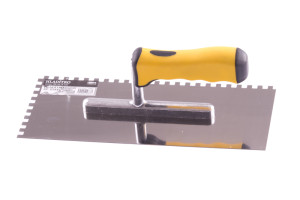 Hladítko NEREZ 28cm/6zub PVC rukojeť